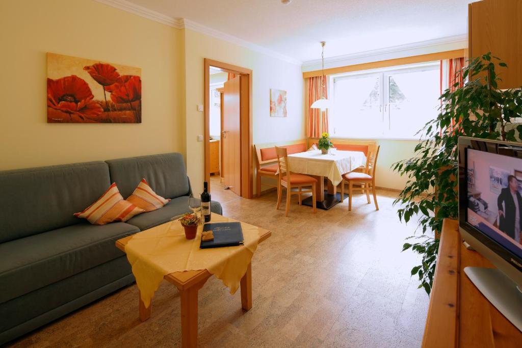 Appartment Kinigadner 페르티사우 외부 사진